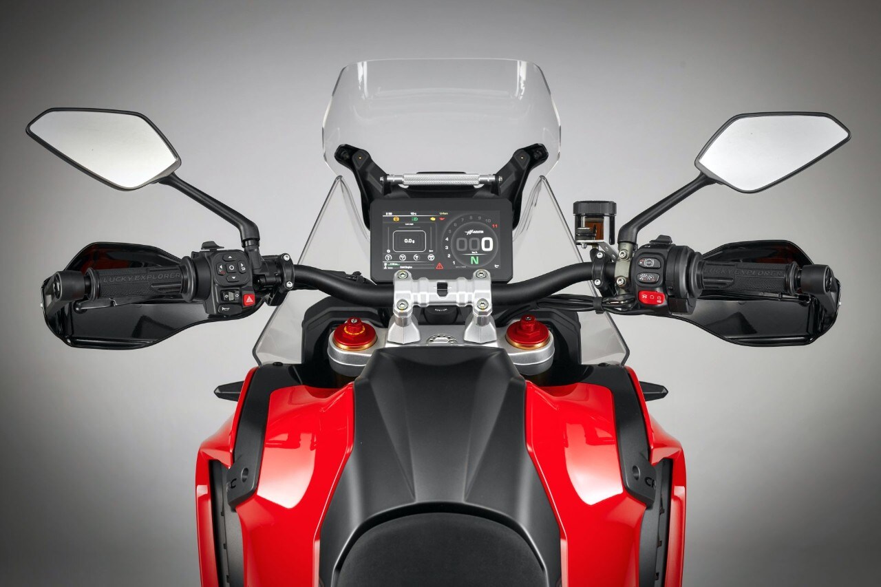 MV Agusta Enduro Veloce: ecco il prezzo!